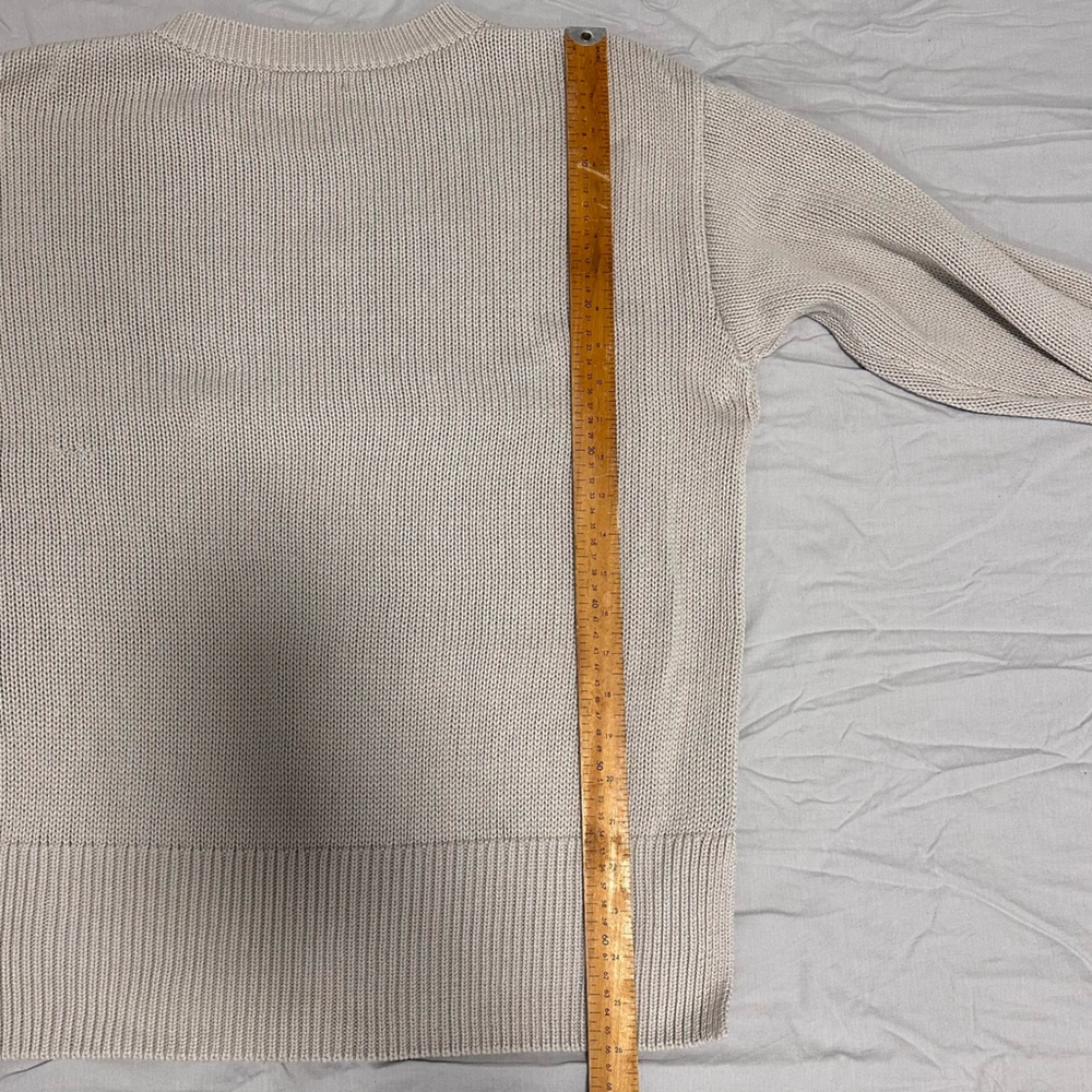 Sweater - Picture 2 of 7